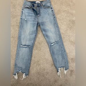 Super cute, DAZE distressed, straight leg jeans